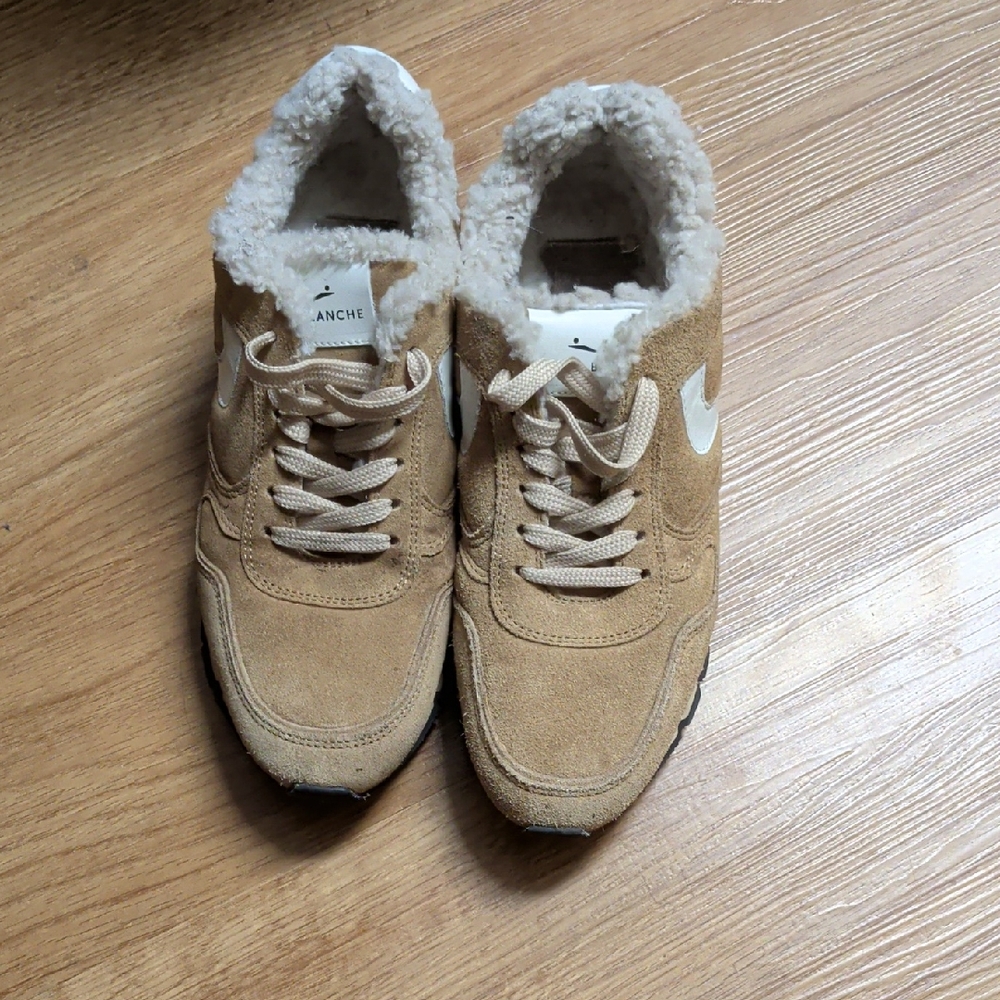 Voile Blanche Tan Suede Shearling Lined Sneakers Women's Size 39